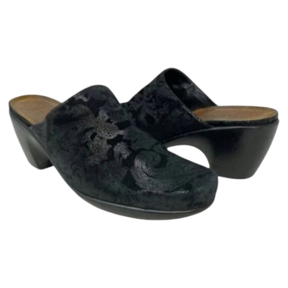 Naot Shoes - NAOT Eden Dream Lace Paisley Nubuck Mule Clog 38